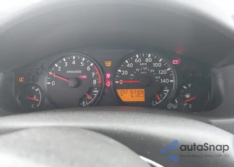 2010 Nissan Xterra S z USA, uszkodzony, nr VIN 5N1AN0NUXAC506884